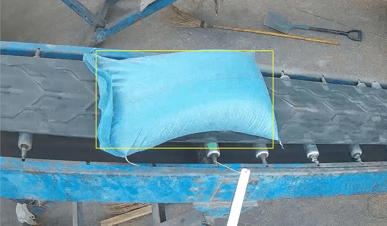 Object tracking and virtual counting zone in the Camcontador system