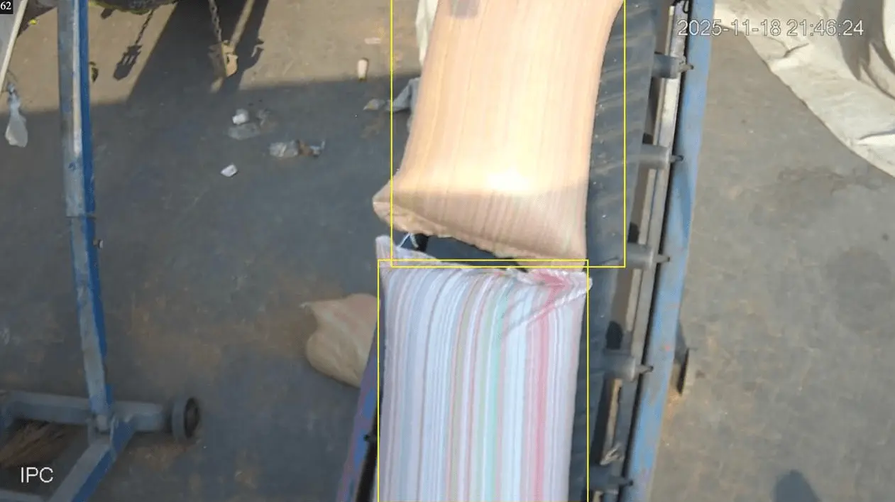 Operator interface for monitoring automated product shipments